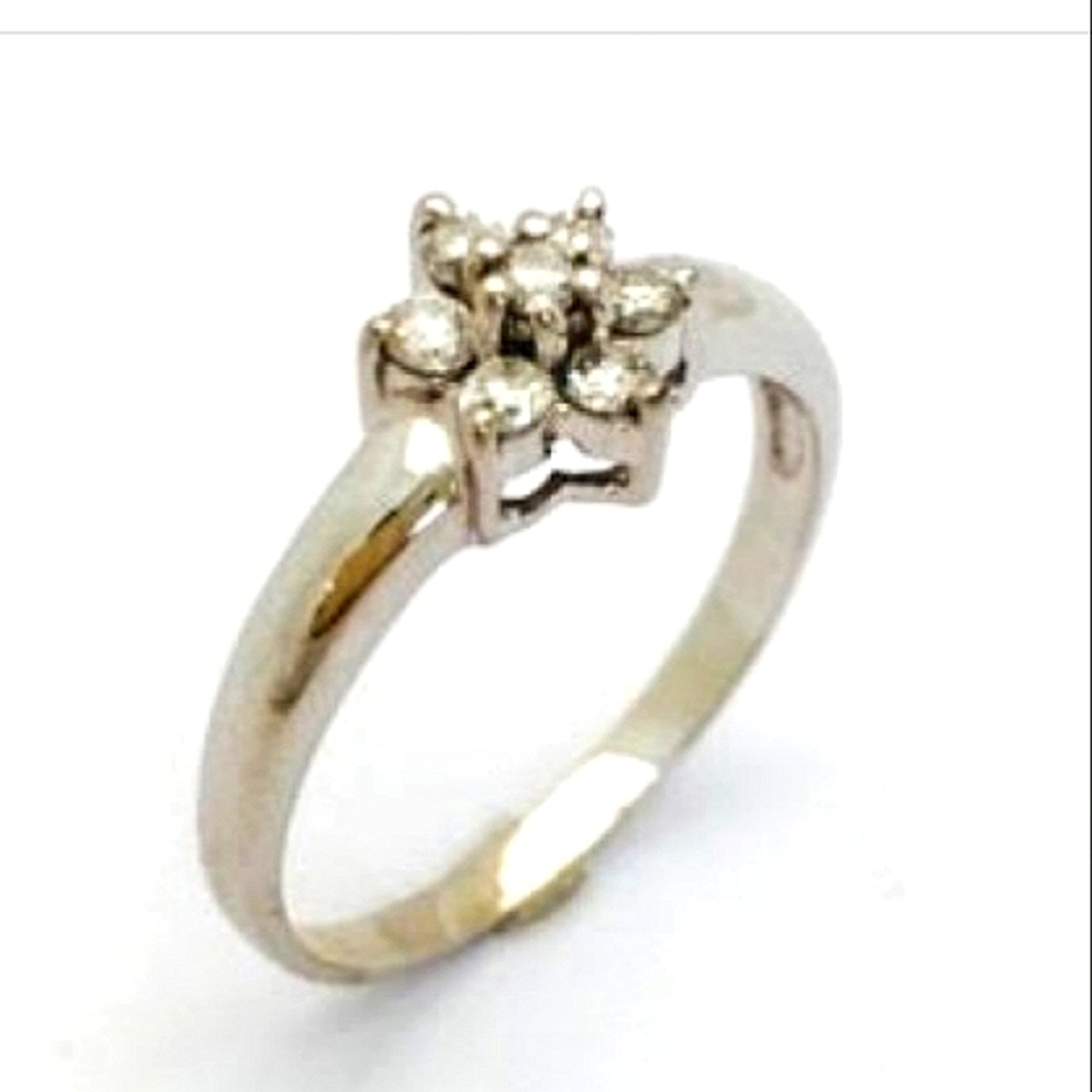 14k Diamond Star Of Hope Cluster Ring - image 2